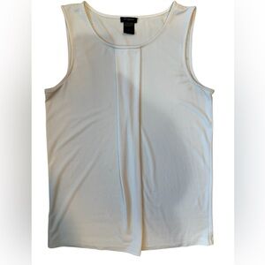 Pre own , sleeveless,